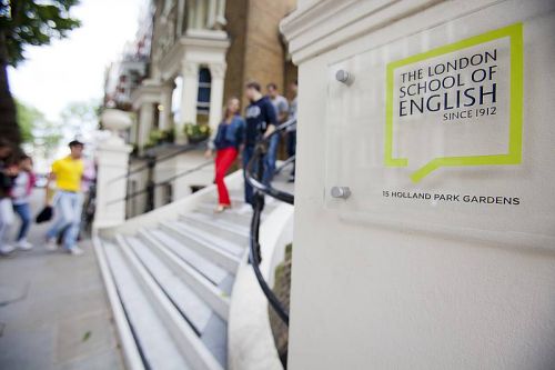 The London School of English <br>La Scuola