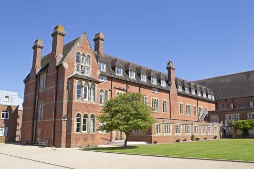 Ardingly Boarding School<br>Il College