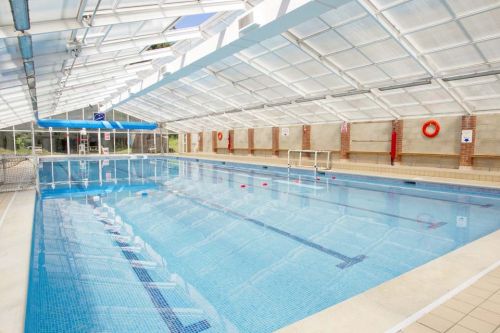 Ardingly Boarding School<br>Piscina