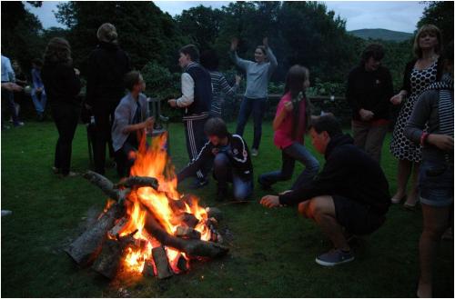 Sedbergh Boarding School<br>Sera intorno al fuoco